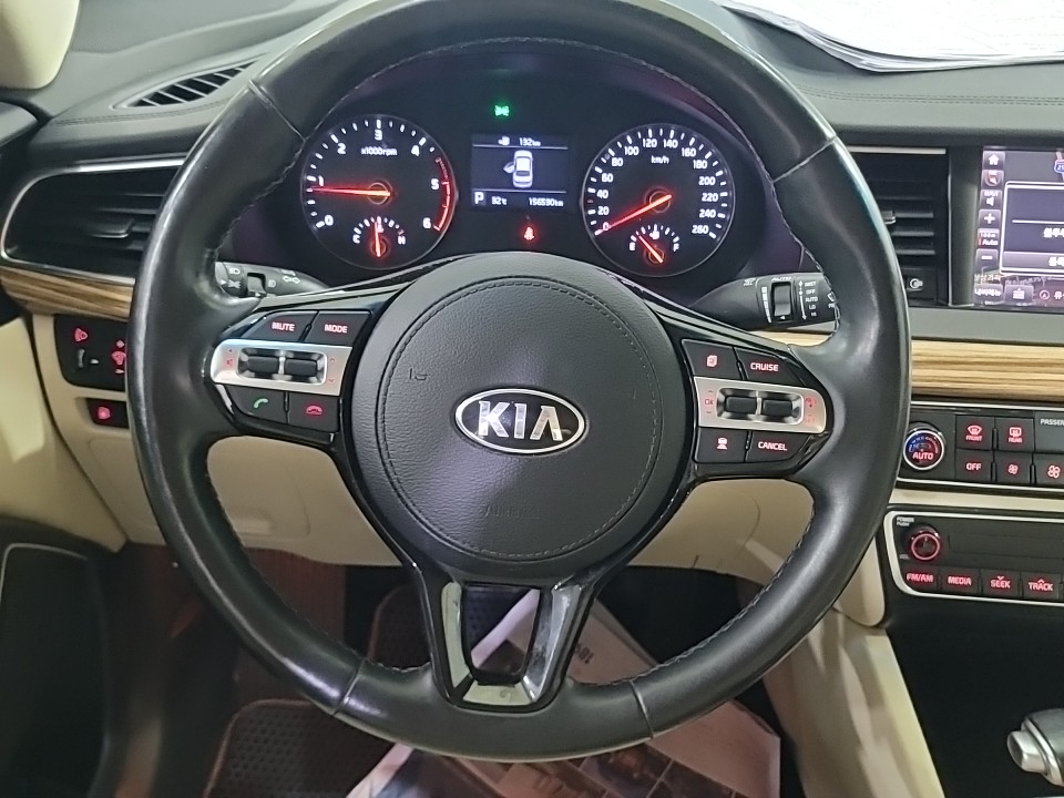 Kia All New K7 Prestige, 2016 7