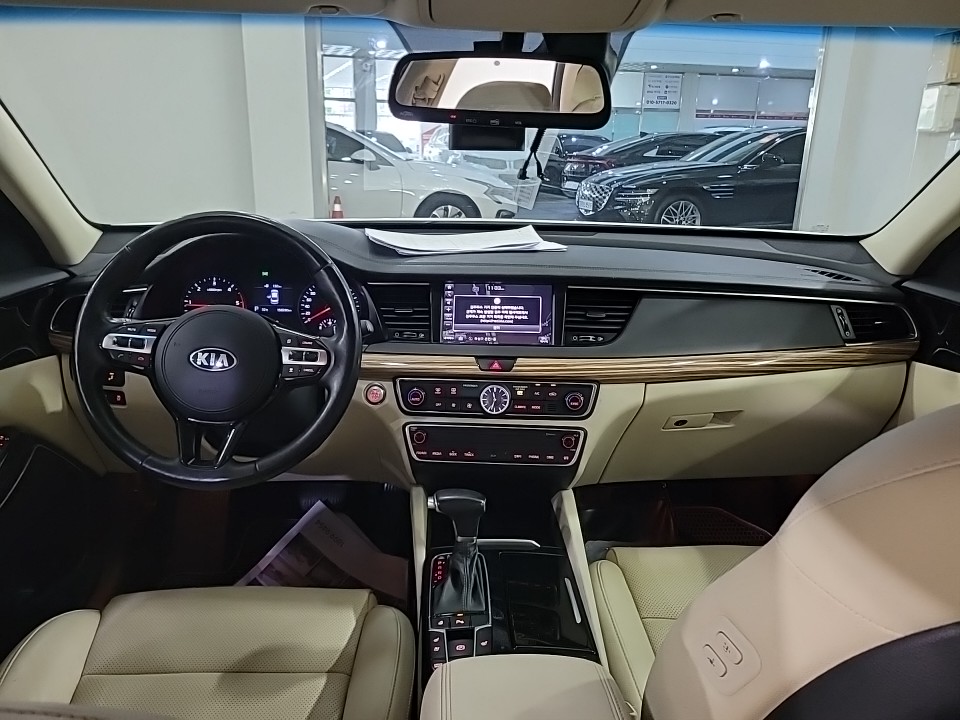 Kia All New K7 Prestige, 2016 8
