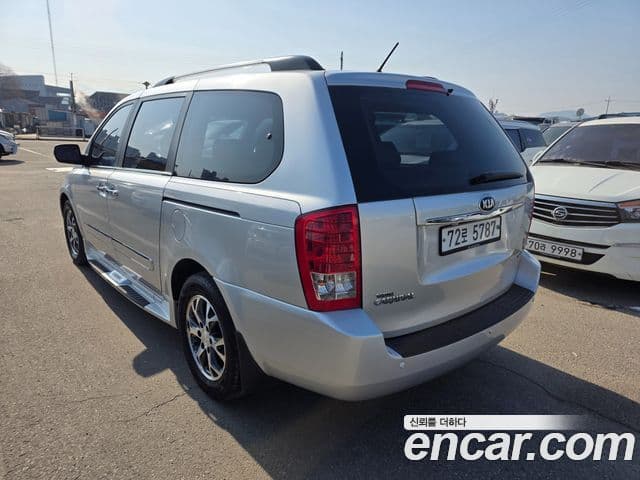 Kia Carnival R топовая версия, 2014 все фото