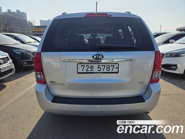 Kia Carnival R топовая версия, 2014 6