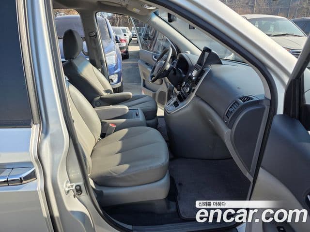 Kia Carnival R топовая версия, 2014 10