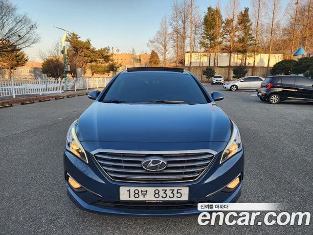 Hyundai LF Sonata Special, 2017 1