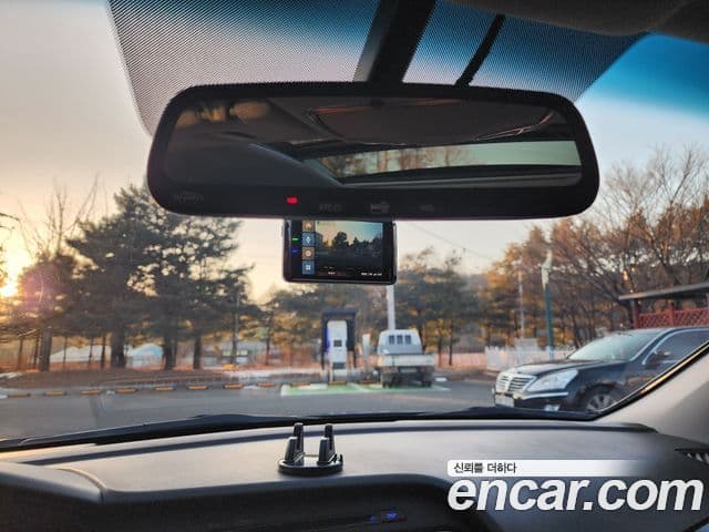 Hyundai LF Sonata Special, 2017 13