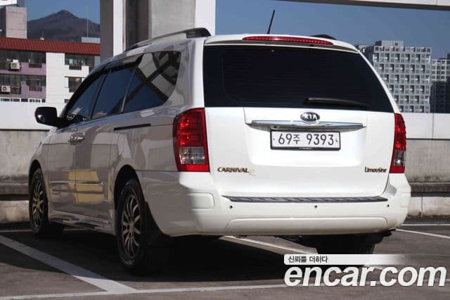 Kia Carnival R топовая версия, 2010 7