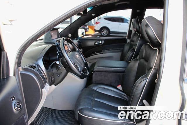 Kia Carnival R топовая версия, 2010 18