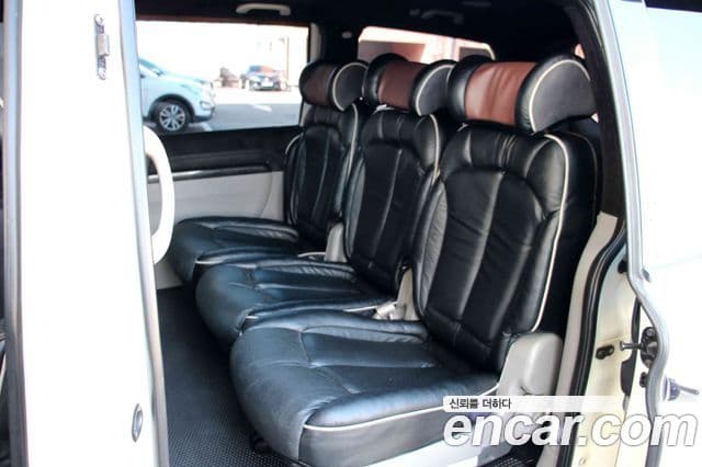 Kia Carnival R топовая версия, 2010 19