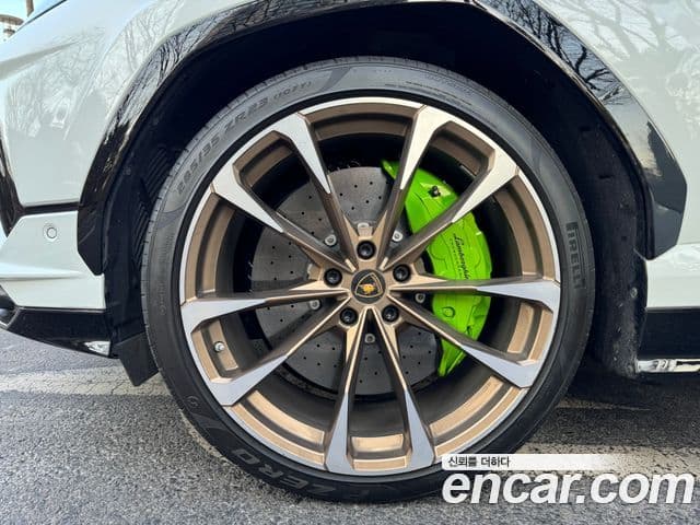 Lamborghini Urus 4.0 V8 S, 2023 все фото