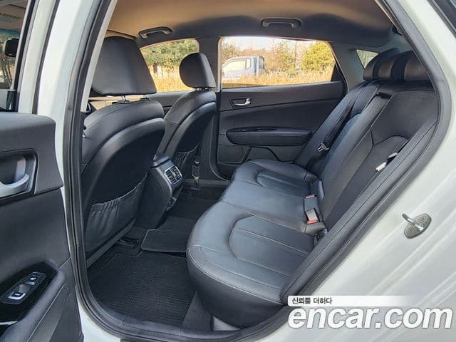 Kia K5 гибрид 2세대 Noblesse, 2018 12