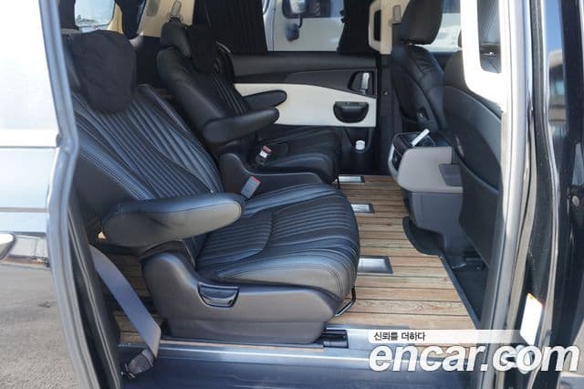 Kia The / новый New Carnival 4세대 бензин 9인승 High Limousine (компания по спецнадстройкам), 2025 14