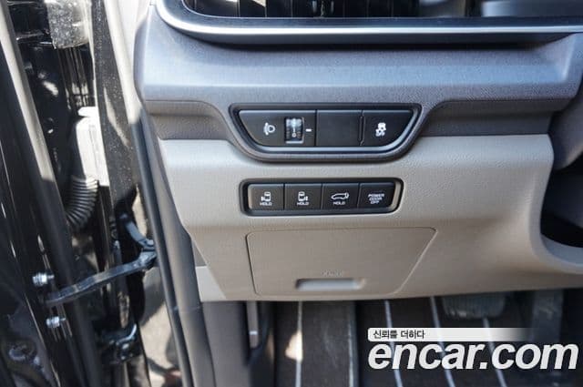 Kia The / новый New Carnival 4세대 бензин 9인승 High Limousine (компания по спецнадстройкам), 2025 16