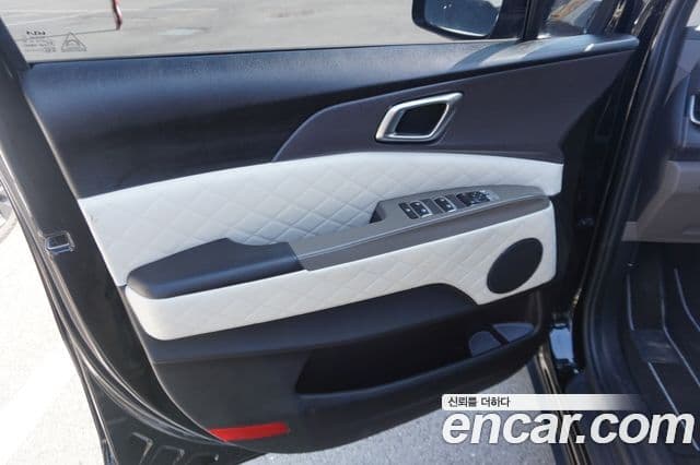 Kia The / новый New Carnival 4세대 бензин 9인승 High Limousine (компания по спецнадстройкам), 2025 17