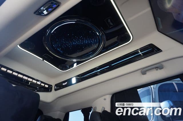 Kia The / новый New Carnival 4세대 бензин 9인승 High Limousine (компания по спецнадстройкам), 2025 20
