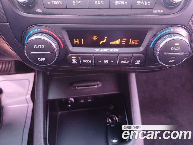 Kia K3 Luxury, 2013 13