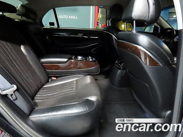 Genesis EQ900 Luxury, 2016 9
