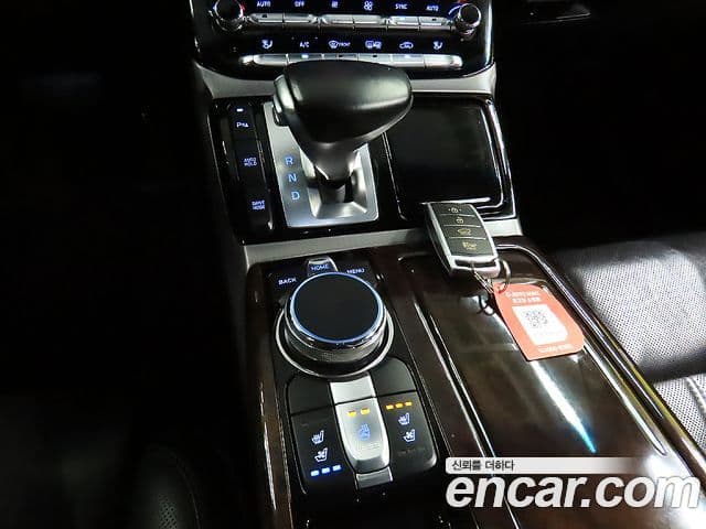 Genesis EQ900 Luxury, 2016 14