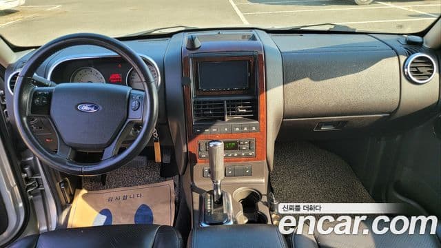 Ford Explorer Limited 4.0 4WD, 2010 7