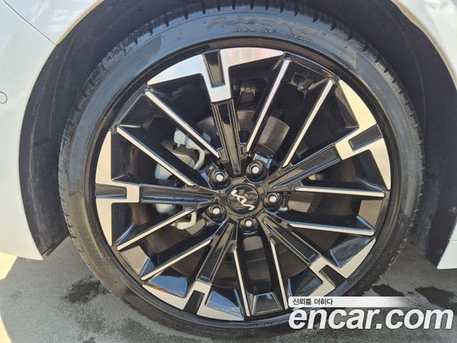 Kia The / новый New K5 3세대 Signature, 2024 все фото