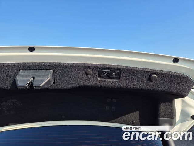 Kia The / новый New K5 3세대 Signature, 2024 19