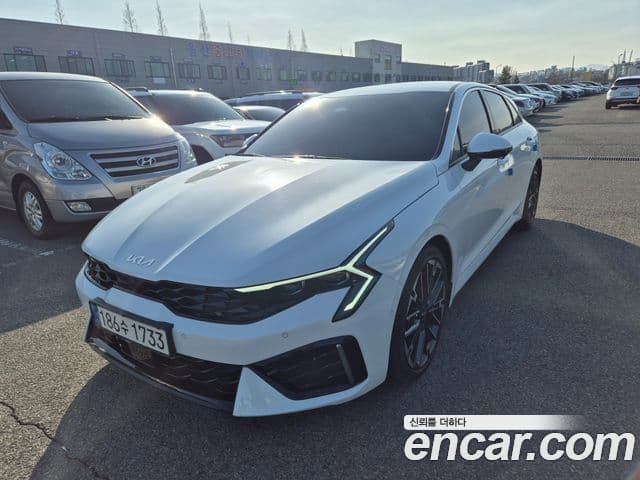 Kia The / новый New K5 3세대 Signature, 2024 20