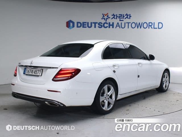 Mercedes-Benz E-класс W213 Avantgarde, 2017 2