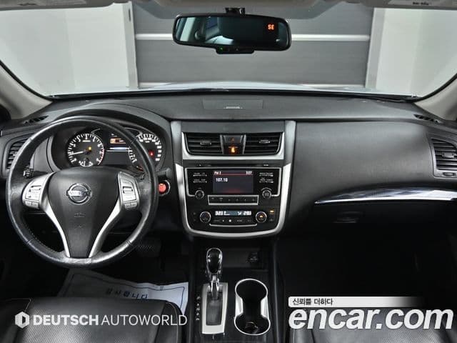 Nissan 알티마 L33, 2017 7