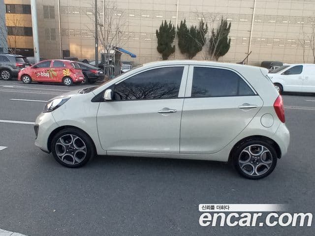 Kia All New Morning Luxury, 2012 3