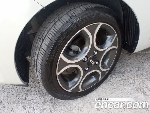 Kia All New Morning Luxury, 2012 15