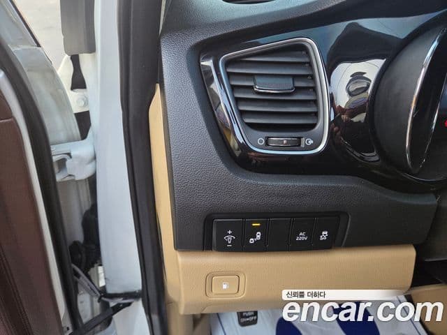 Kia All New Carnival Prestige, 2018 12