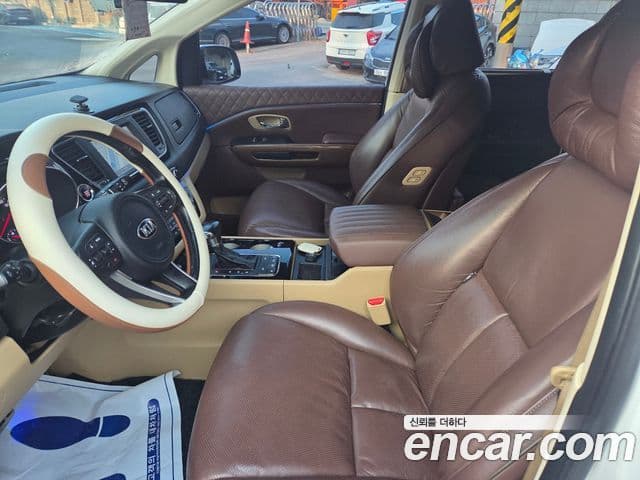 Kia All New Carnival Prestige, 2018 14