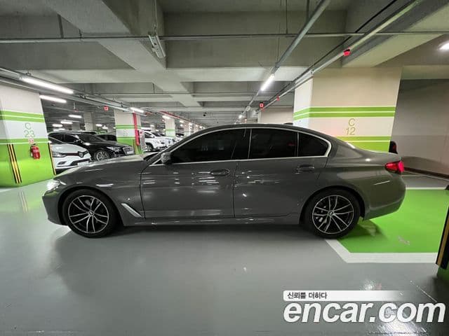 BMW 5시리즈 (G30) 520i M Sport, 2021 3