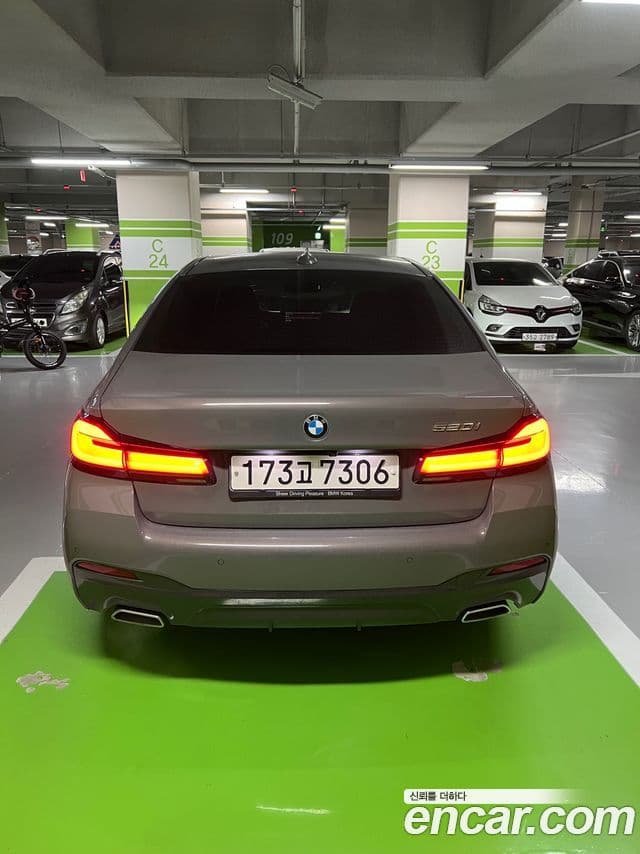 BMW 5시리즈 (G30) 520i M Sport, 2021 9