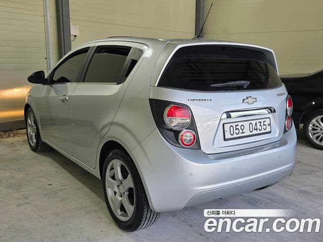 Chevrolet(GM대우) 아베오 хэтчбек топовая версия, 2012 6