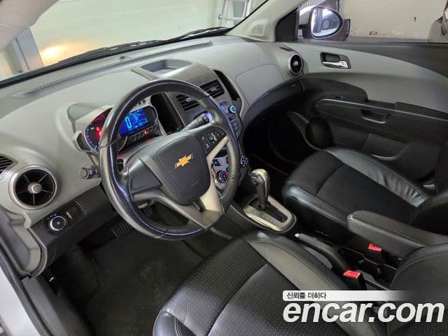 Chevrolet(GM대우) 아베오 хэтчбек топовая версия, 2012 9