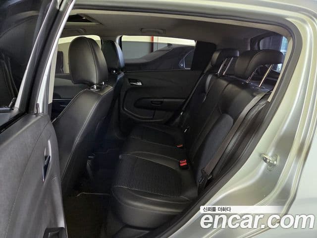 Chevrolet(GM대우) 아베오 хэтчбек топовая версия, 2012 11