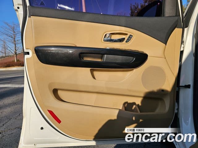 Kia All New Carnival Noblesse, 2017 12