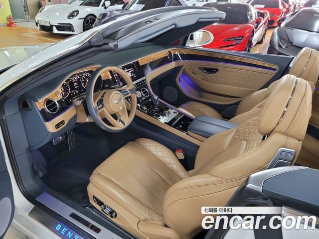 Bentley Continental GT 3세대 6.0 GTC, 2020 7