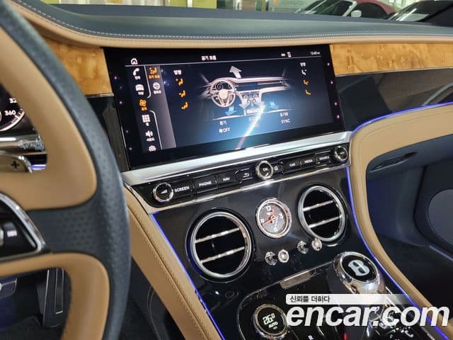 Bentley Continental GT 3세대 6.0 GTC, 2020 11