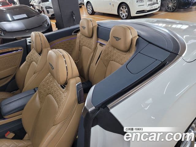 Bentley Continental GT 3세대 6.0 GTC, 2020 13