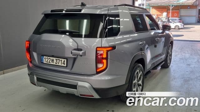 KG모빌리티(SsangYong) Torres T7, 2023 3