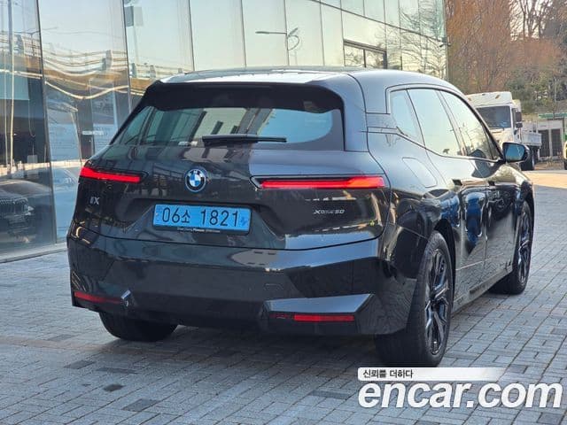 BMW iX xDrive50 Sport Special Edition, 2025 4