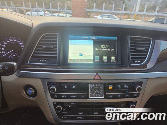 Genesis G80 Luxury, 2018 13