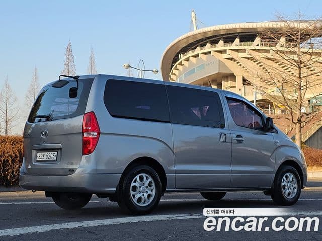 Hyundai Grand Starex CVX Luxury, 2015 4