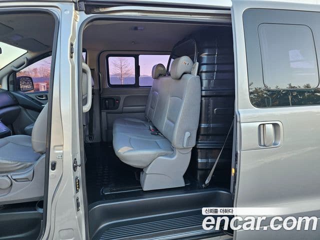 Hyundai Grand Starex CVX Luxury, 2015 12