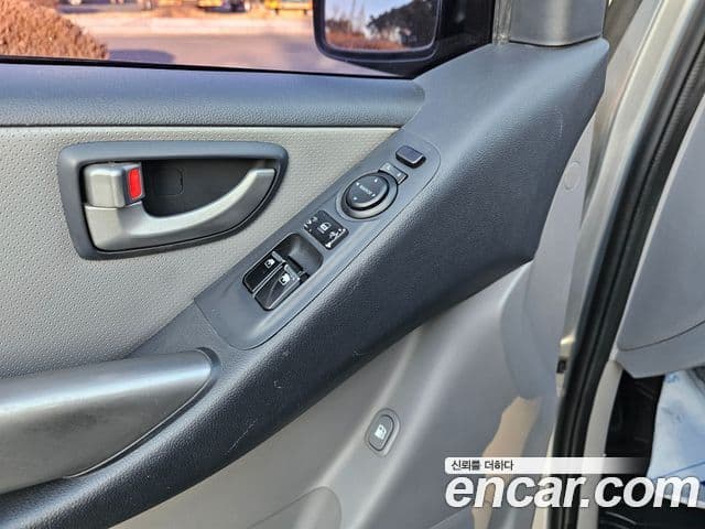 Hyundai Grand Starex CVX Luxury, 2015 15