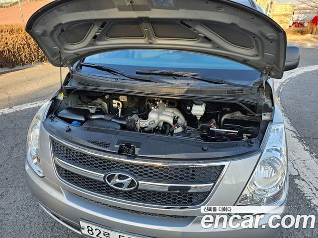 Hyundai Grand Starex CVX Luxury, 2015 19