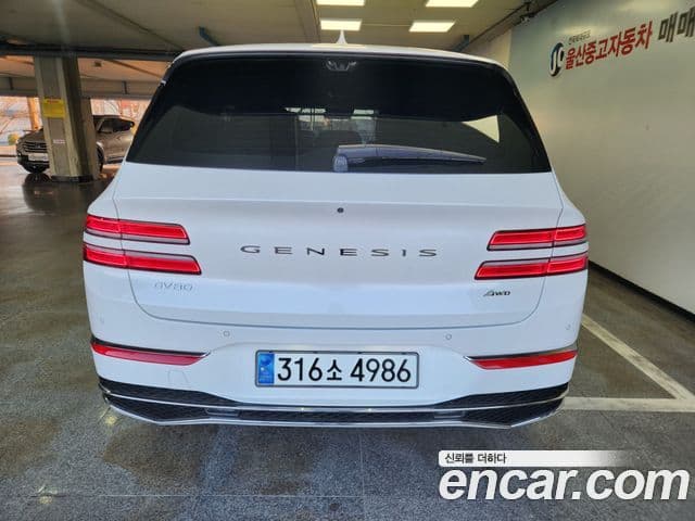 Genesis GV80, 2024 4