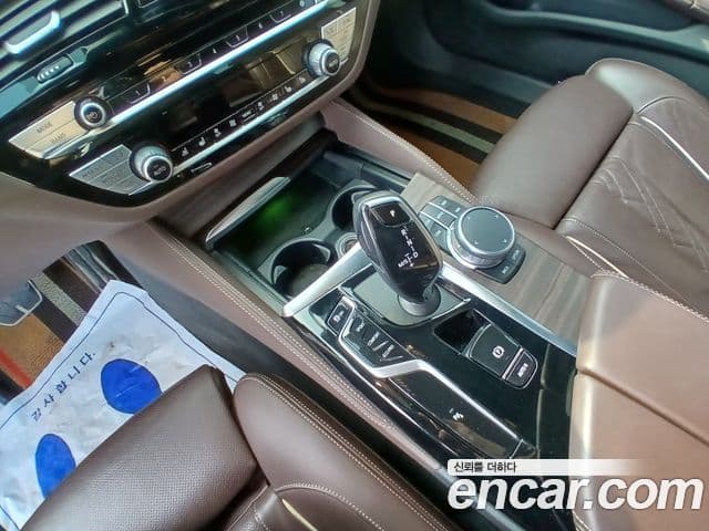BMW 5시리즈 (G30) 523d M Sport, 2021 11