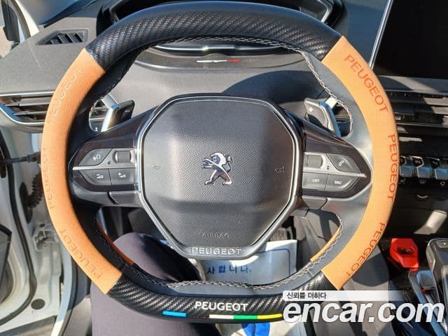 Peugeot 5008 2세대 1.6 BlueHDi Allure, 2019 8