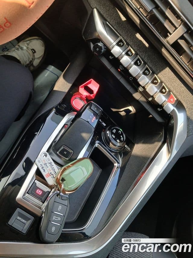 Peugeot 5008 2세대 1.6 BlueHDi Allure, 2019 13