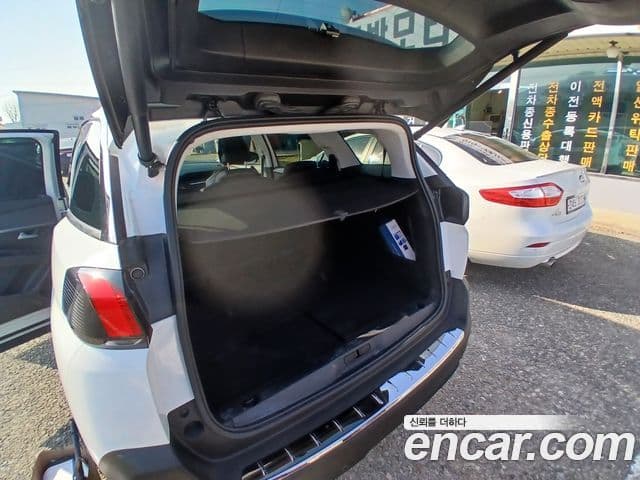 Peugeot 5008 2세대 1.6 BlueHDi Allure, 2019 20